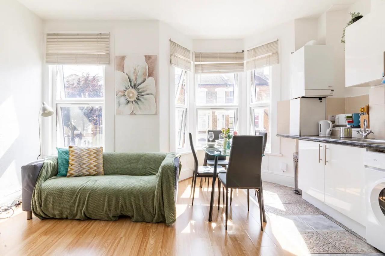 Large, Bright And Spacious 3 Bed Flat In Londres Exterior foto